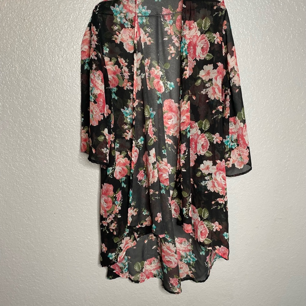Long sheer flower kimono